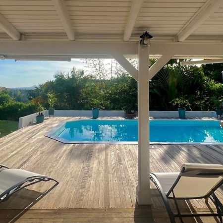 Spacieuse Villa Corossol Avec Piscine Et Jeux Exterieurs Le Gosier  Exterior photo